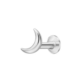 Labret piercing