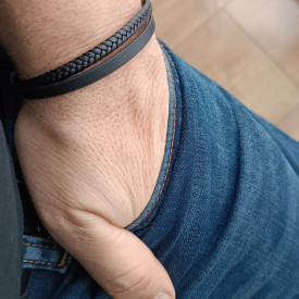 Pánský kožený ID náramek na gravírování BLACK